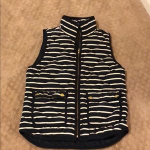 jcrew navy and cream striped excursion puffer vest